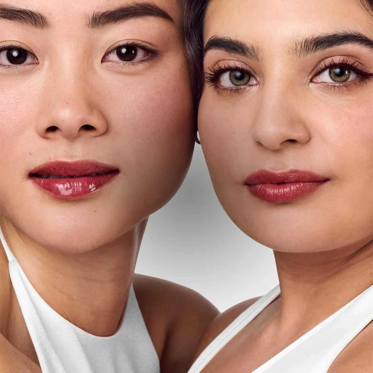 V2HE3462A28CA3D435779F31A29E220D50DR7424181P2